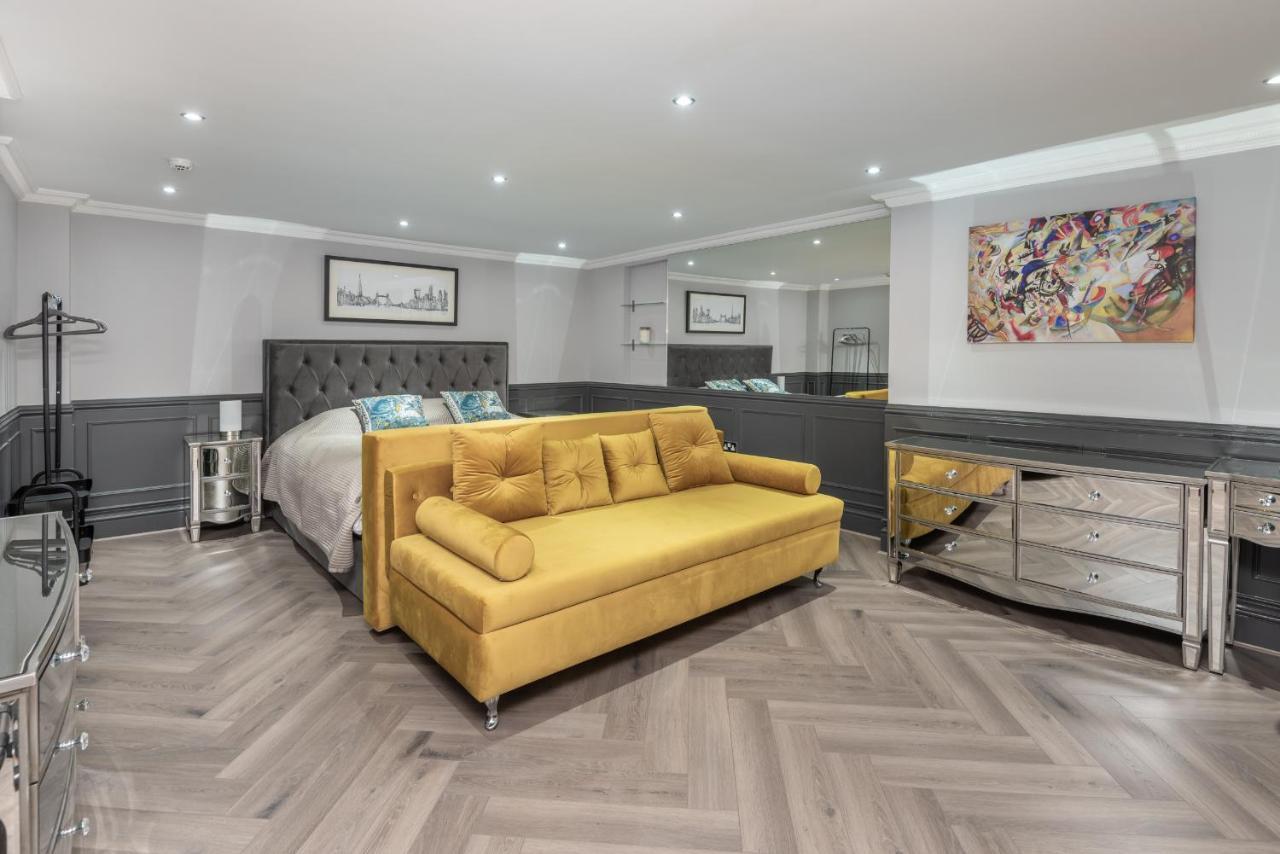 The London House - Entire Villa Εξωτερικό φωτογραφία
